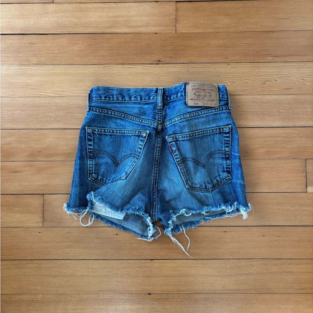 Vintage Levi’s mid blue 508 cut off shorts 1990s Daisy Dukes hot pants